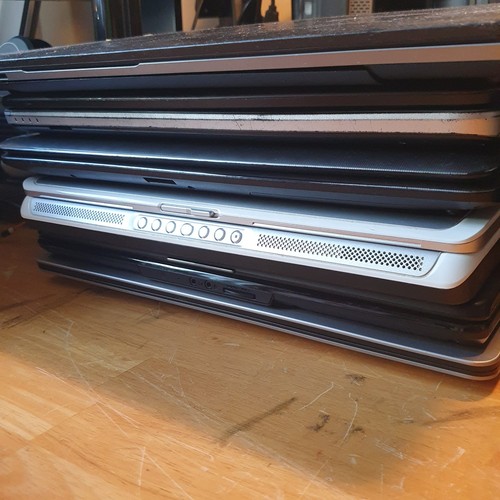 Job lot toshiba - job, dell